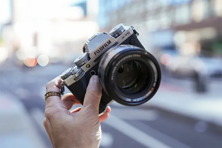 Fujifilm X-T5B/XF 18-55mm Lens Kit Black