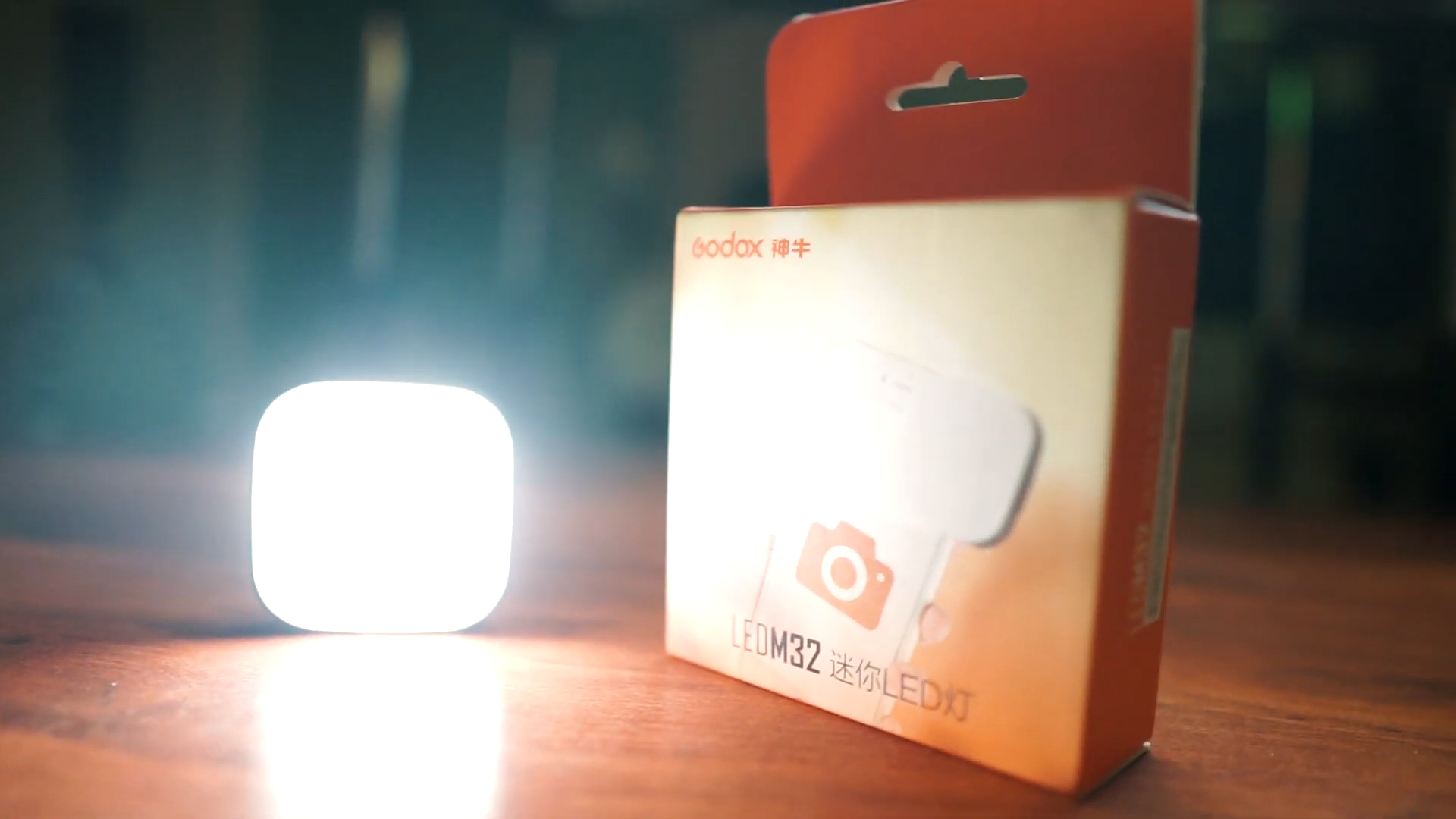 Godox LED M32