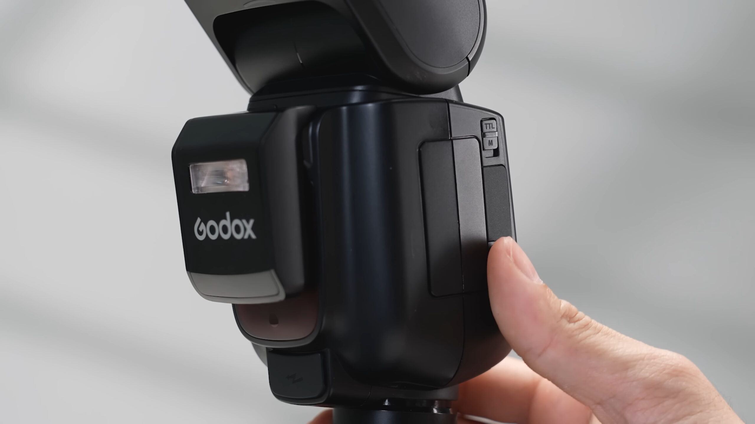 Godox V1 Pro for Fujifilm