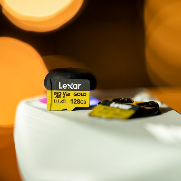 Lexar Pro 128GB UHS-II MicroSD GOLD